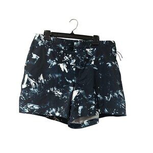 VRST Slim Fit Short Fitted Through Hip and Thigh In or Out Water 5" Inseam L NWT